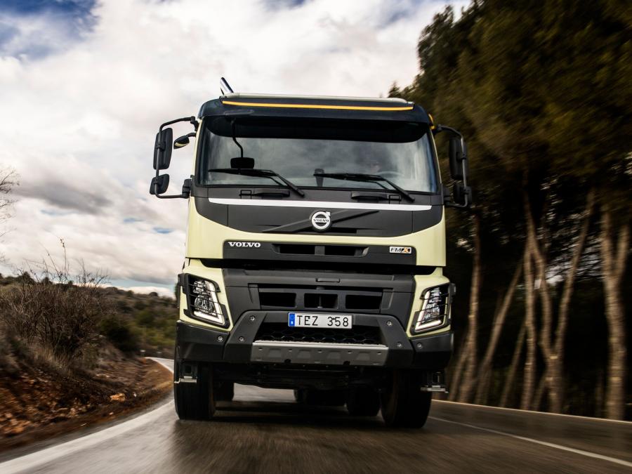 Volvo FMX 8x4 2013 года  (фото 14 из 20)